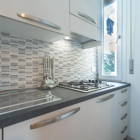 Bologna Accommodation Hospital- Self Checkin - H24 Apartament